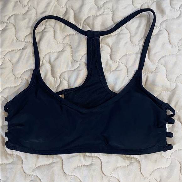 Bikini Tops - Picture 6 of 7